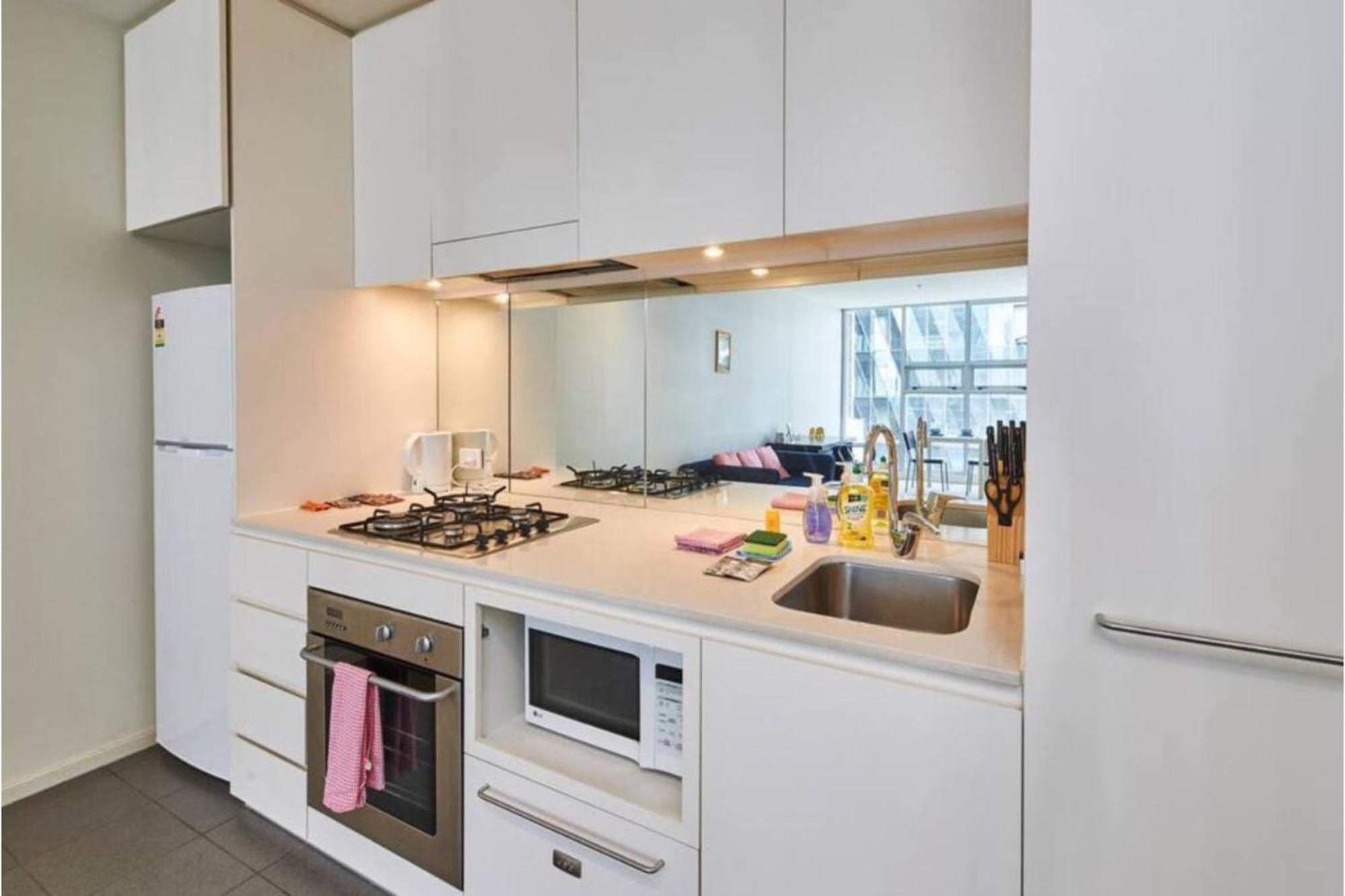 Apartment Docklands Convenient & Modern 1 Bed *